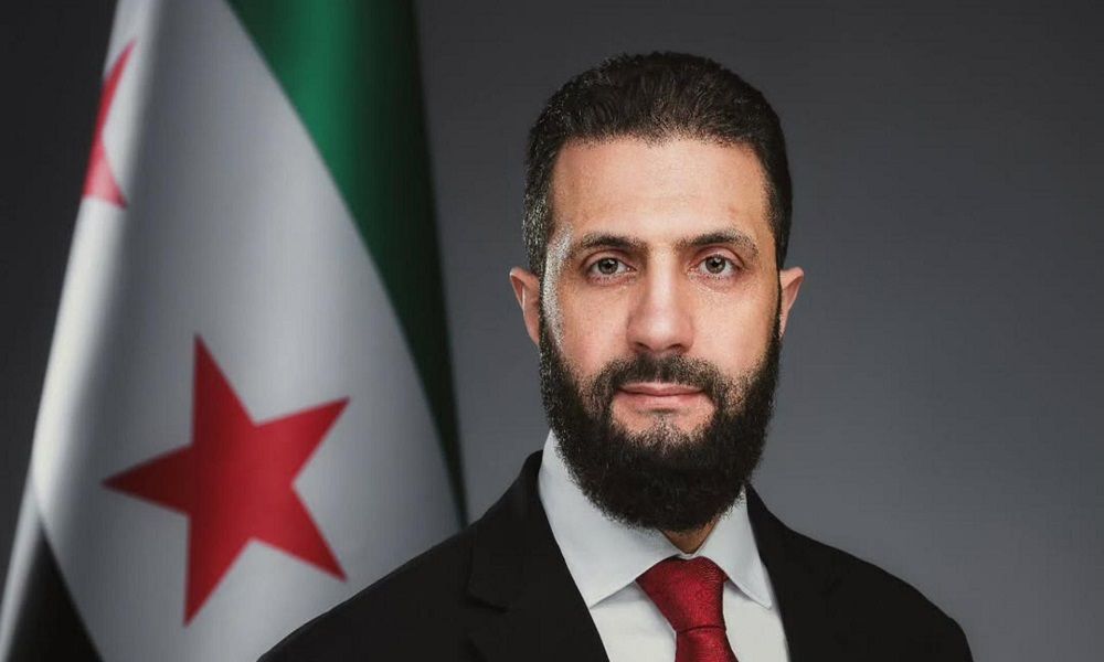 الشرع يعتذر لأهالي دير الزور بعد “تصريحات والده