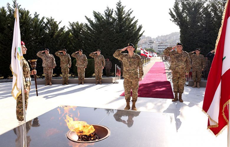 العماد رودولف هيكل يحيّي شهداء الجيش في الذكرى الـ82 للاستقلال