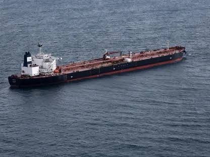 استهداف ناقلة نفط تركية بطائرة مسيّرة في البحر الأسود قرب مضيق البوسفور