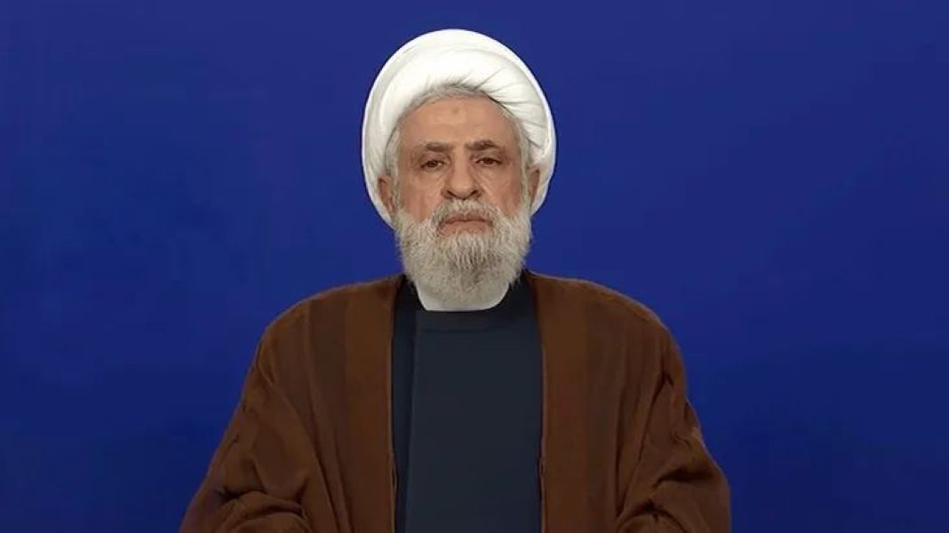 قاسم في يوم المقاومة والتحرير : من حق الشعب أن ينزل إلى الشارع ويسقط الحكومة في مواجهة المشروع الإسرائيلي الأميركي الذي يستهدف مؤسساتنا