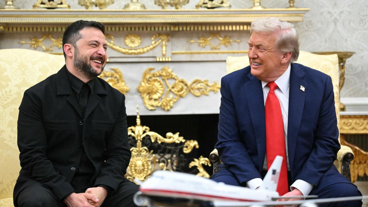 ترامب وزيلينسكي يقتربان من اتفاق لإعادة إعمار أوكرانيا بـ800 مليار دولار