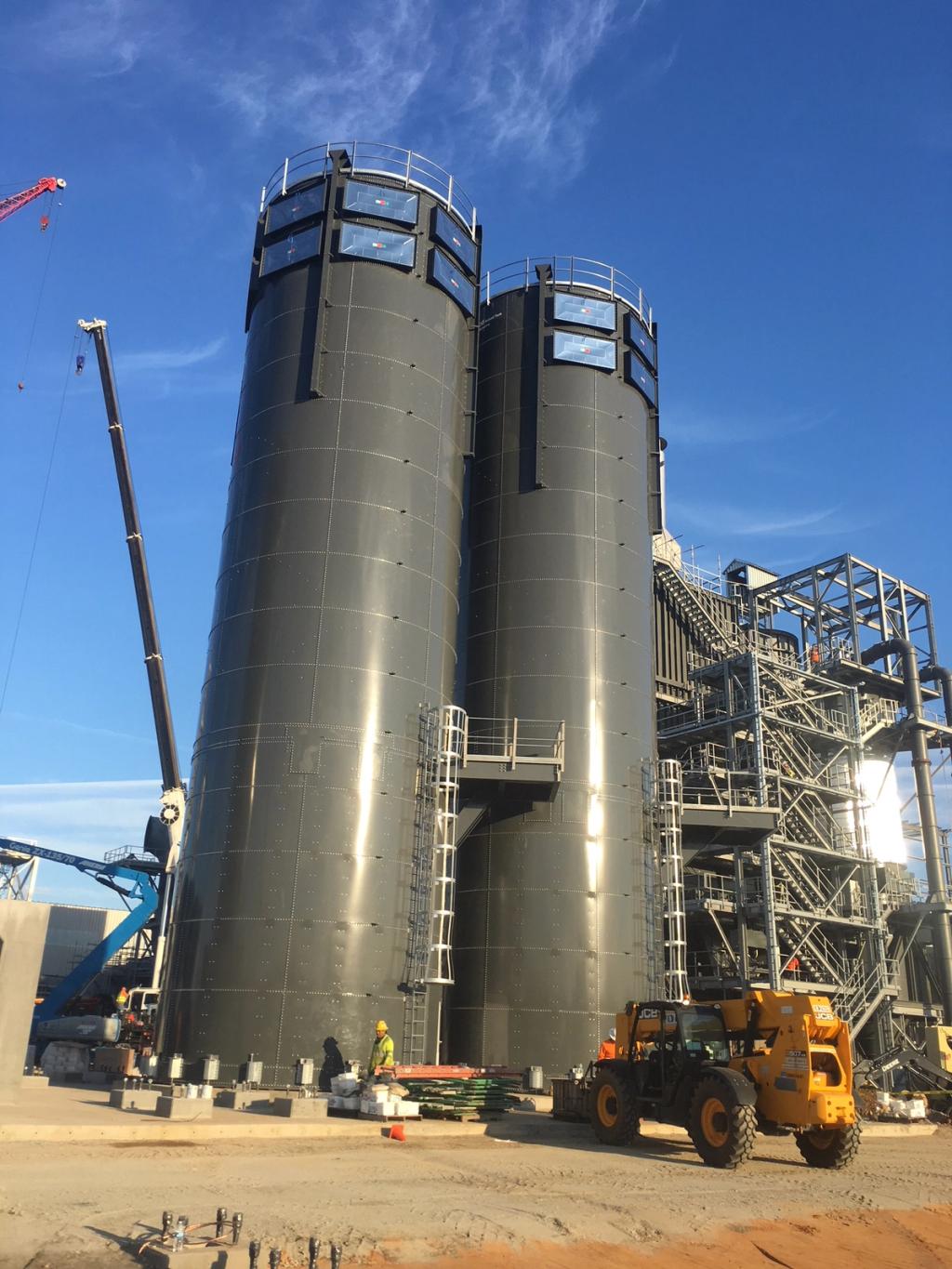 Resine Icontainers Tanks & Silos for Plastic Resin | Tarsco Bolted Tank