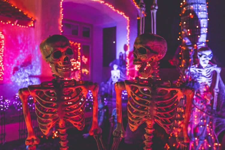 SiS by night: Halloween
