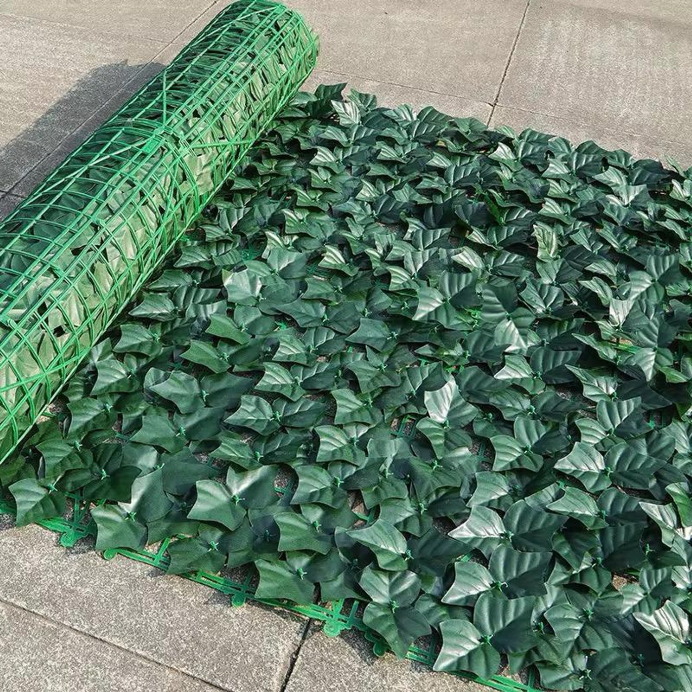 Jungle green Balcony fence