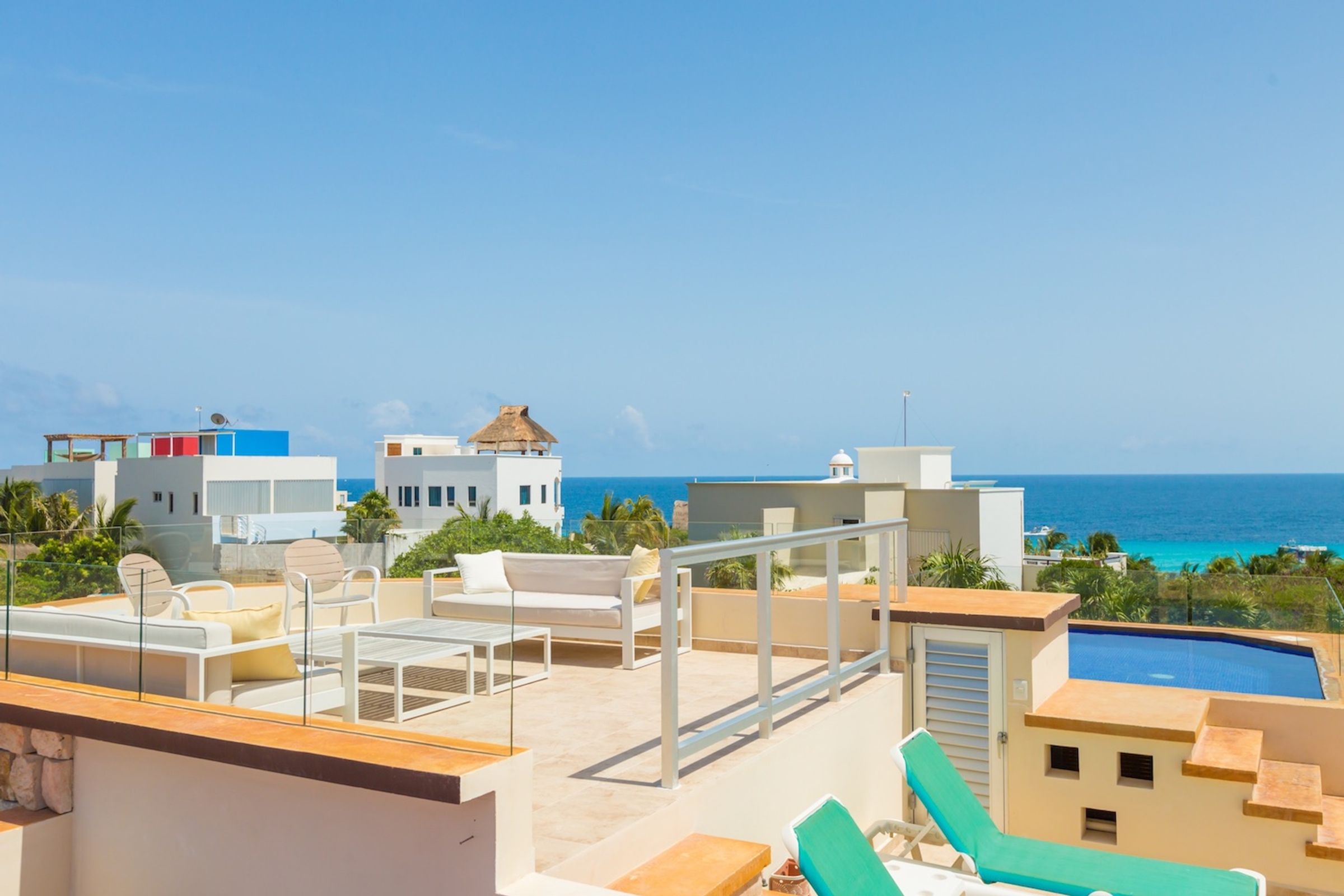 Rooftop terrace with Caribbean view