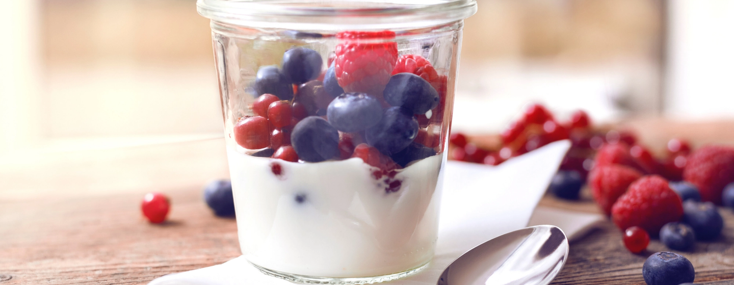 Yoghurt with fruit best breakfast choices for diabetes