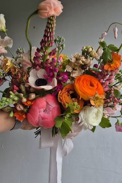 Luxury hand-tied bouquet