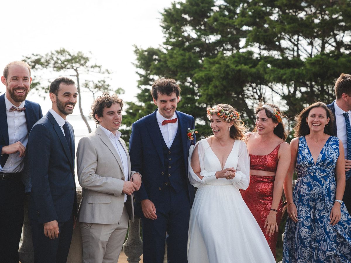 Regard documentaire sur un mariage, par le duo Lezbroz