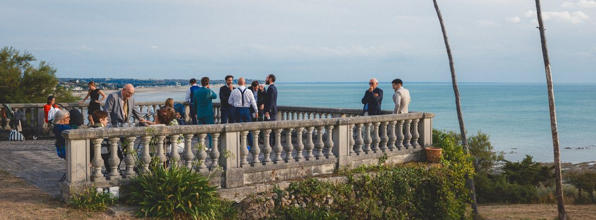 Reportage de mariage en lumière naturelle par Lezbroz