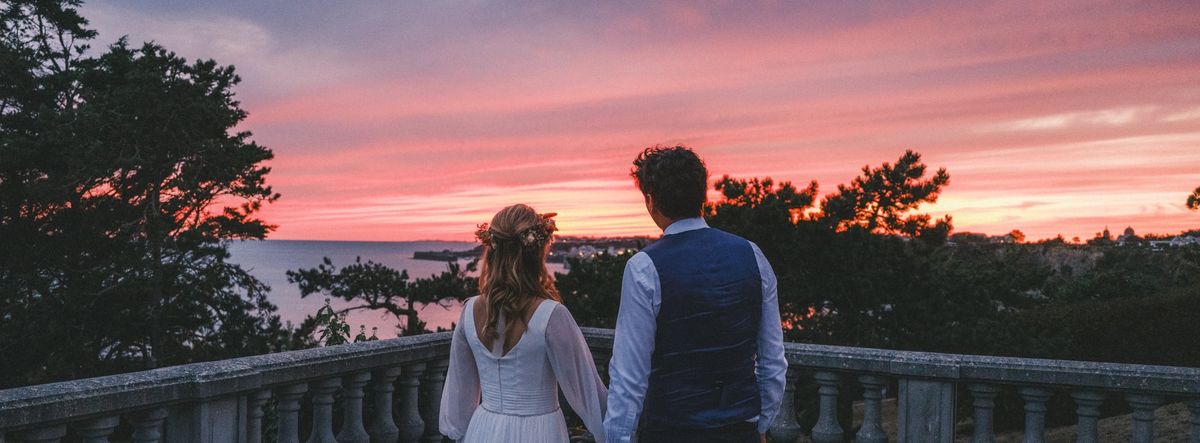 Instant sincère du mariage, capté par Lezbroz