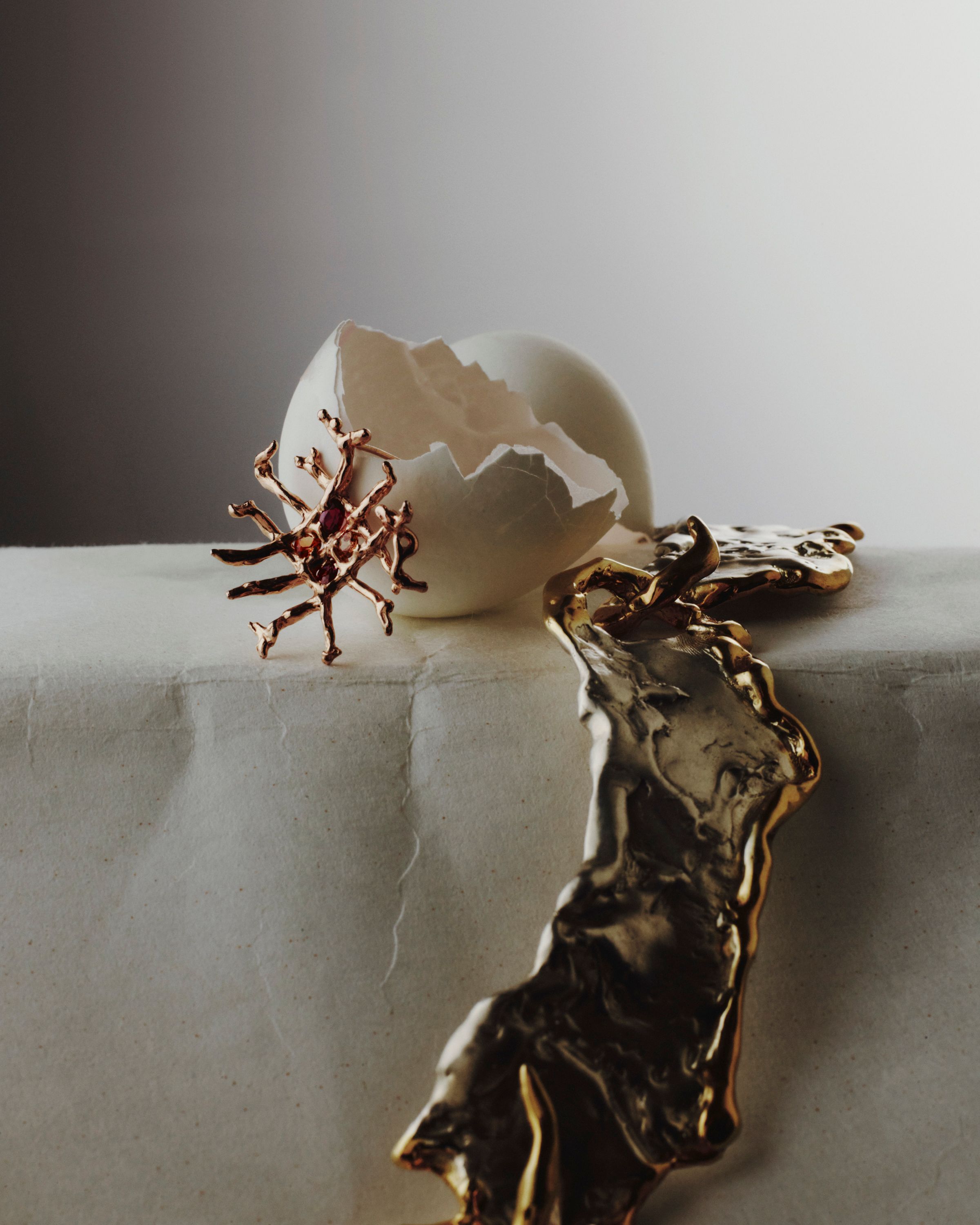 Egg Magnificentia, Danielle Karlikoff Jewellery - Romain Roucoules