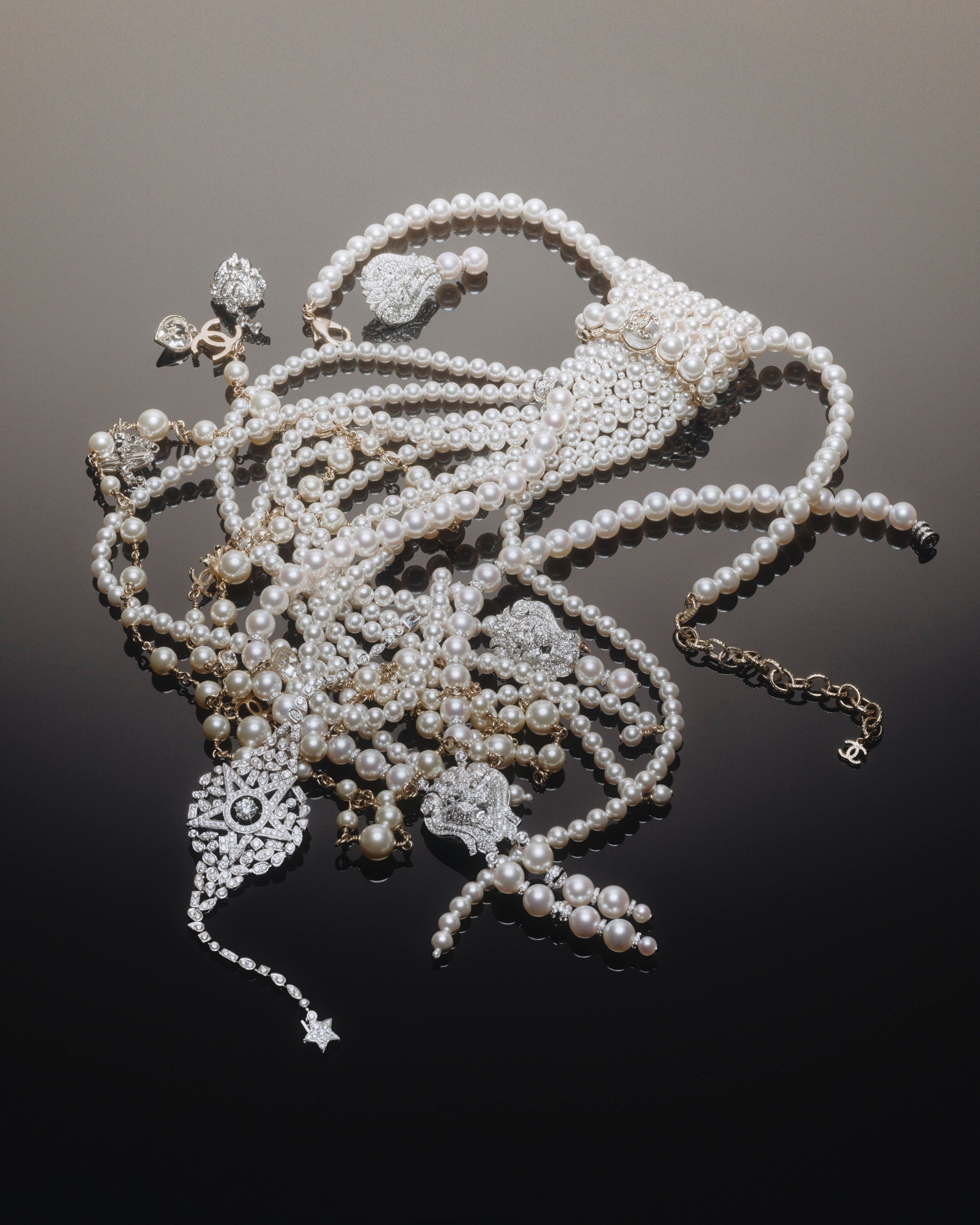 CR Fashion Book, The Crown - Romain Roucoules