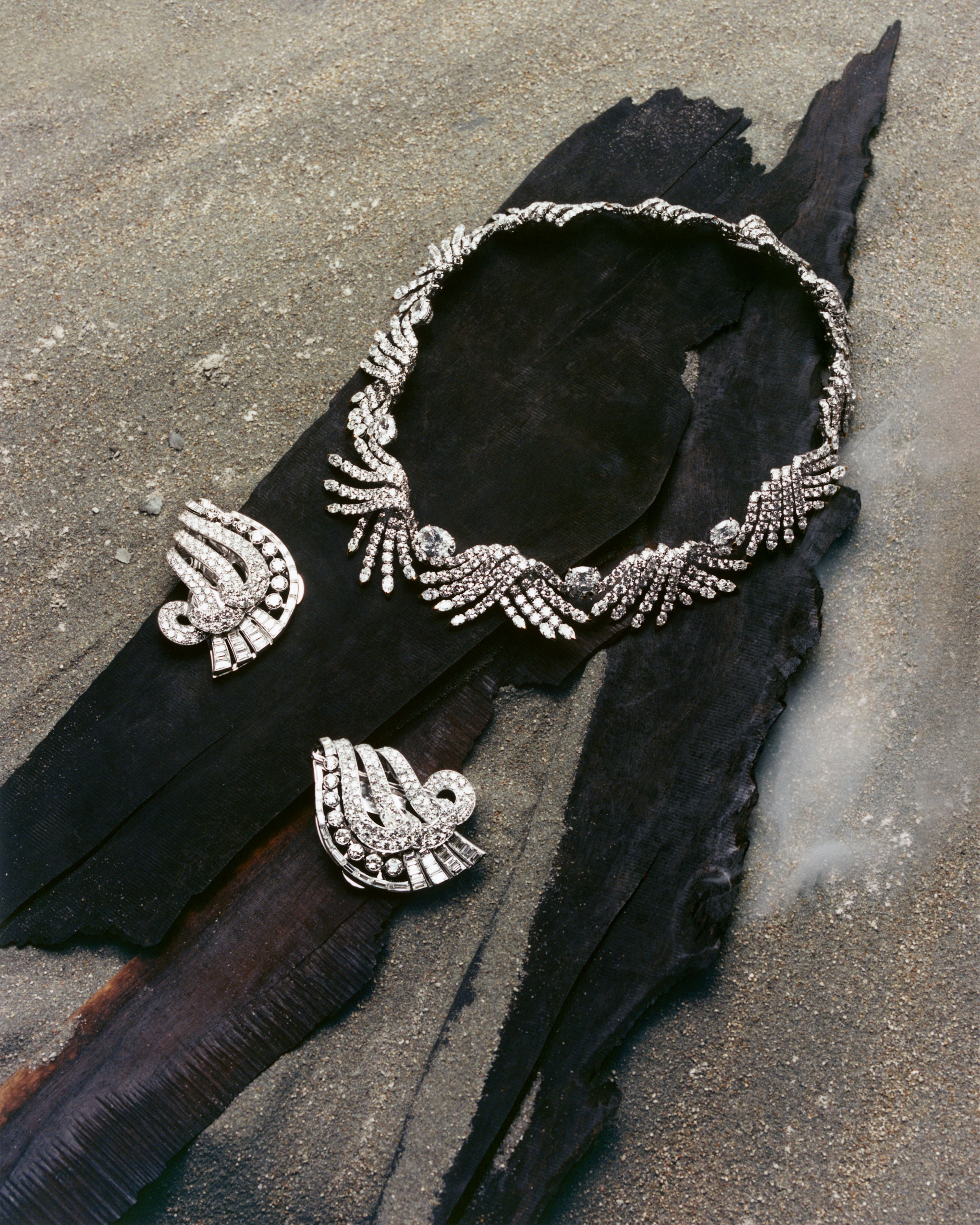 The Times Luxx, Following the Kraffts