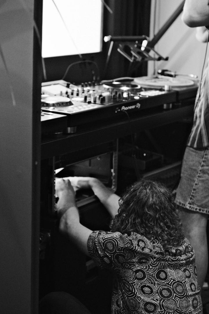 Tech support under the decks