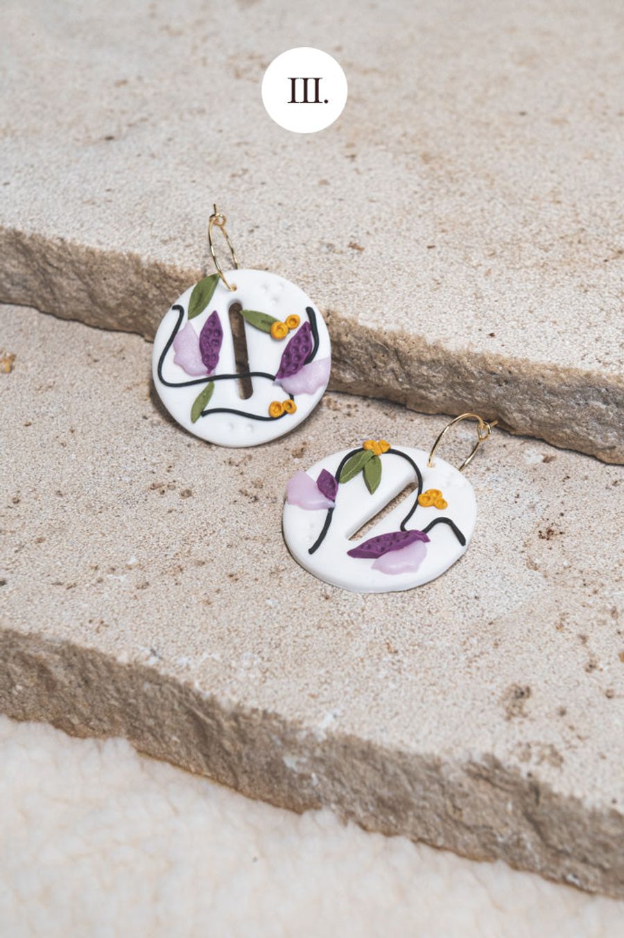 Fleur III: Boucles d'oreilles en argile polymère faites main