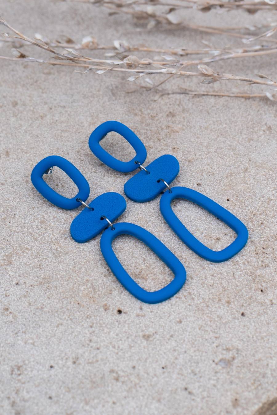 Lea - Blauw: Pendientes de arcilla polimérica hechos a mano (1)