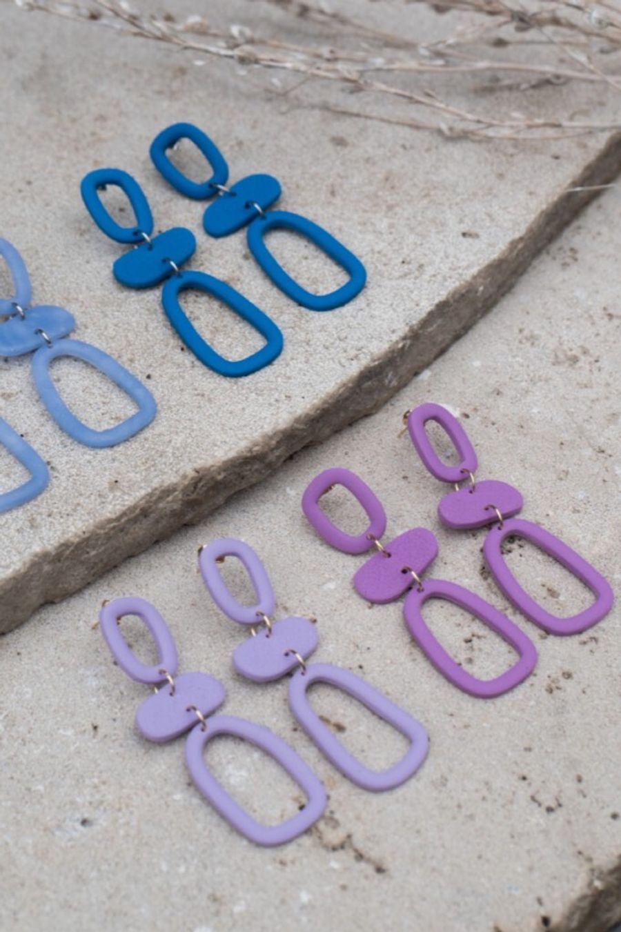 Lea - Blauw: Handmade polymer clay earrings