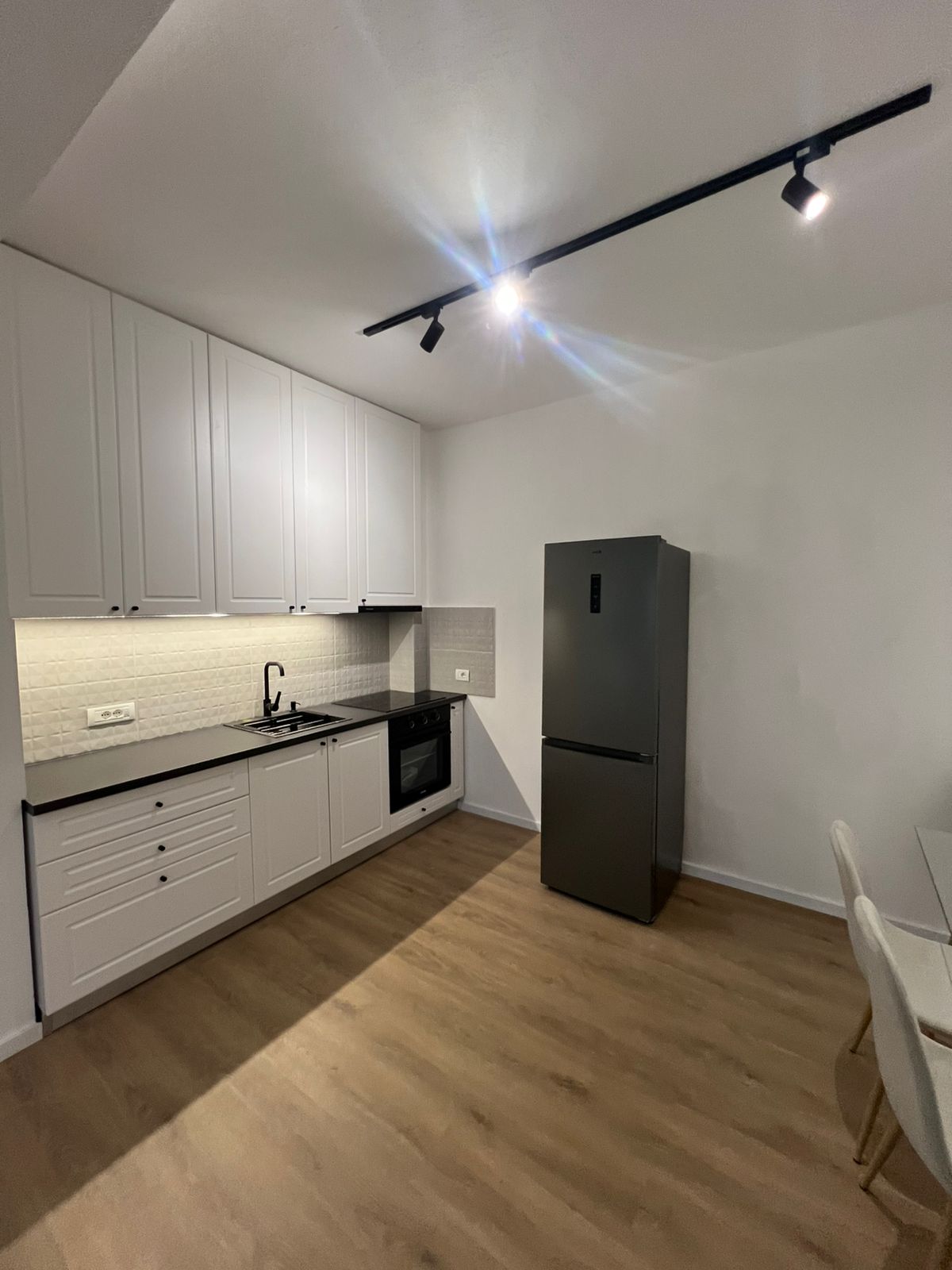 Shitet Apartament 1+1 | Plazh Iliria, Durrës