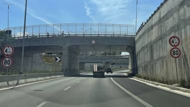The Unaza e Madhe ring road at the Kinostudio intersection, Tirana — Albinfo