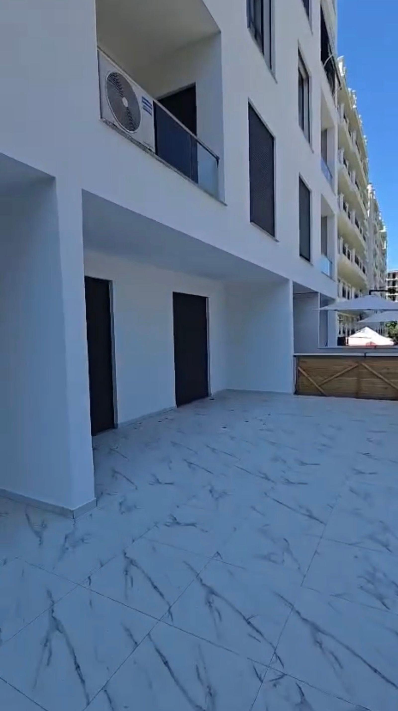 Wohnung 1+1 zum Kauf in Mali i Robit, Durrës, 49 m², Neubau — Foto 1 von 10