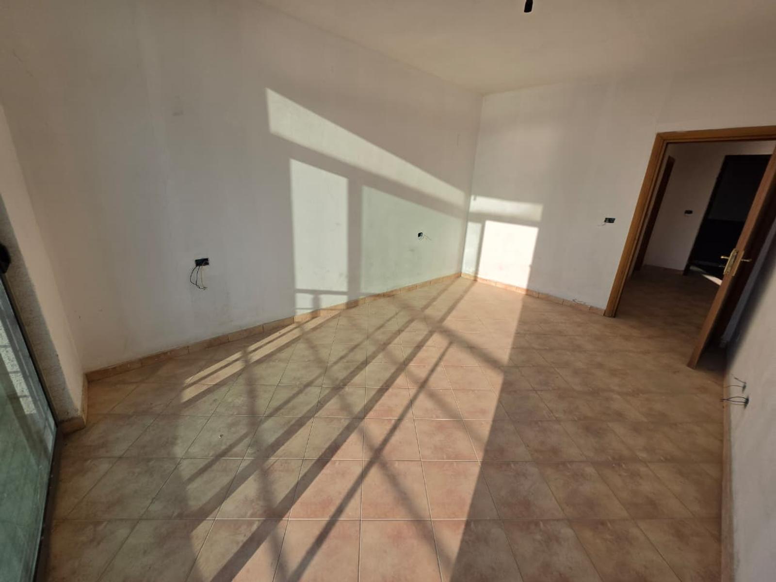 Wohnung 1+1 zum Kauf in Shkëmbi, Durrës, 99.5 m², Meerblick — Foto 2 von 32