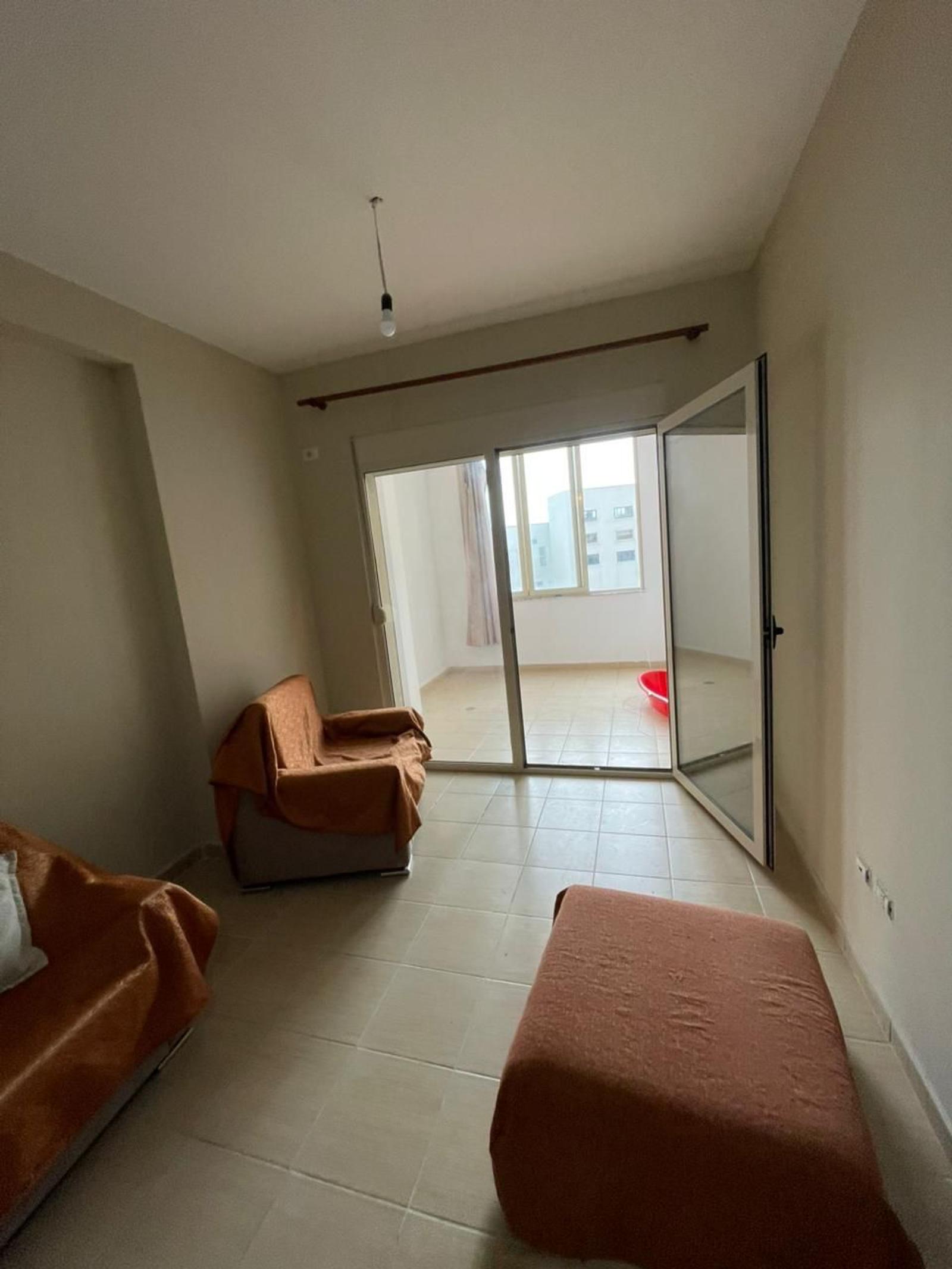 Wohnung 2+1 zum Kauf in Plazh, Durrës, 86.5 m² — Foto 1 von 8