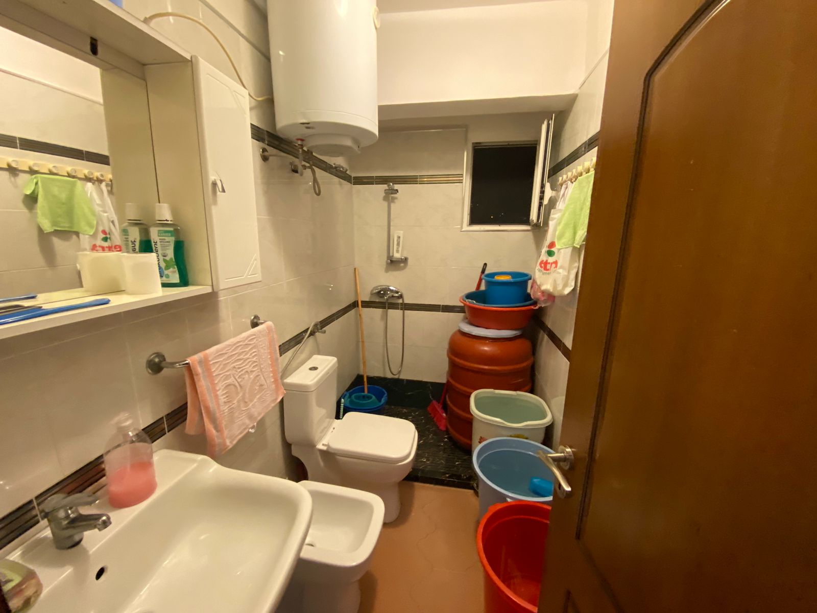 Shitet Apartament 2+1 | Sheshi Pranvera, Durrës