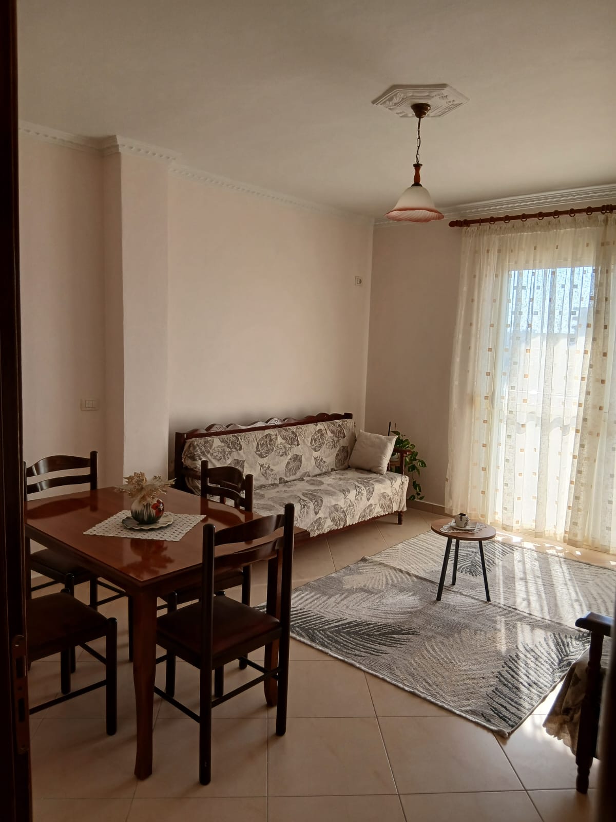Appartamento 1+1 al sesto piano, Plazh Hekurudha