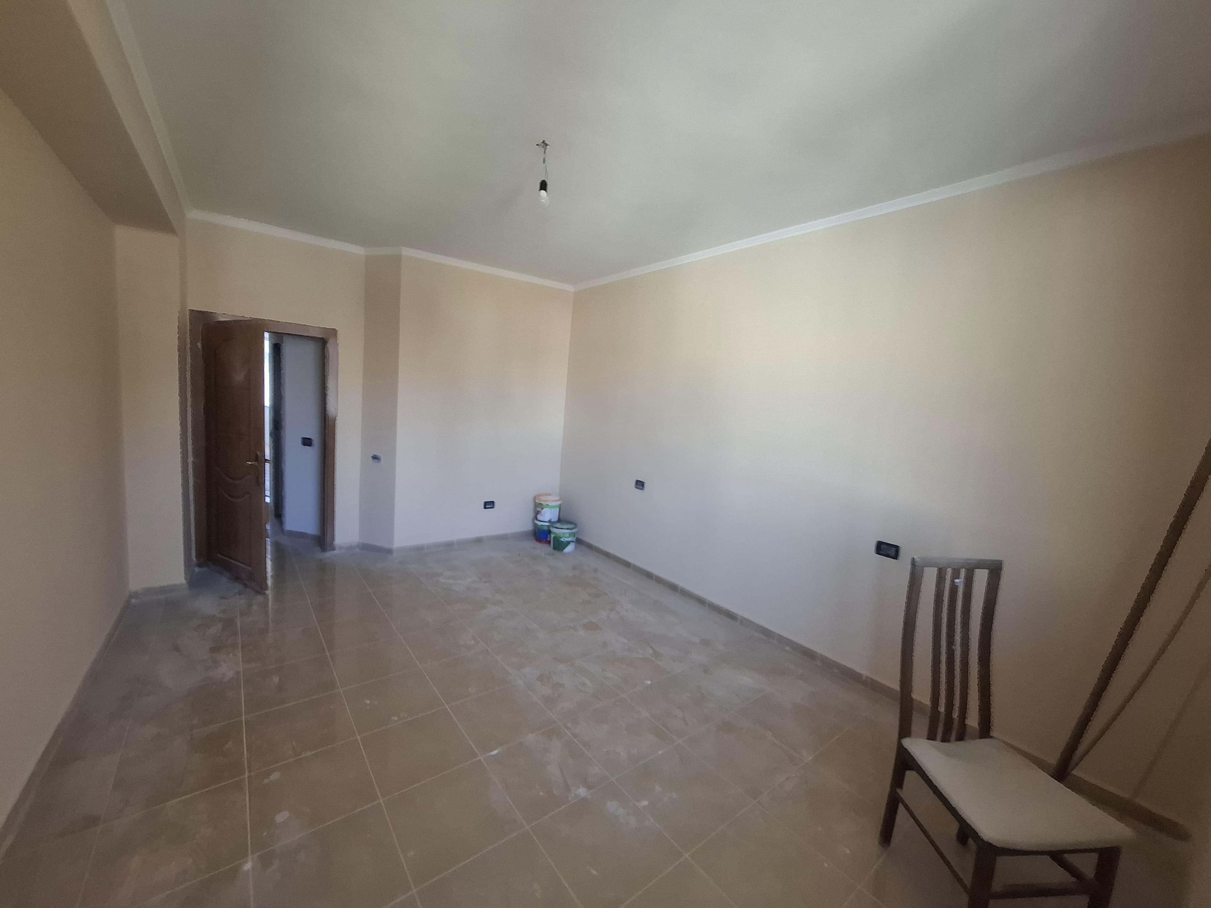 Shitet Apartament 4+1+3 | Pallati i Kulturës, Durrës