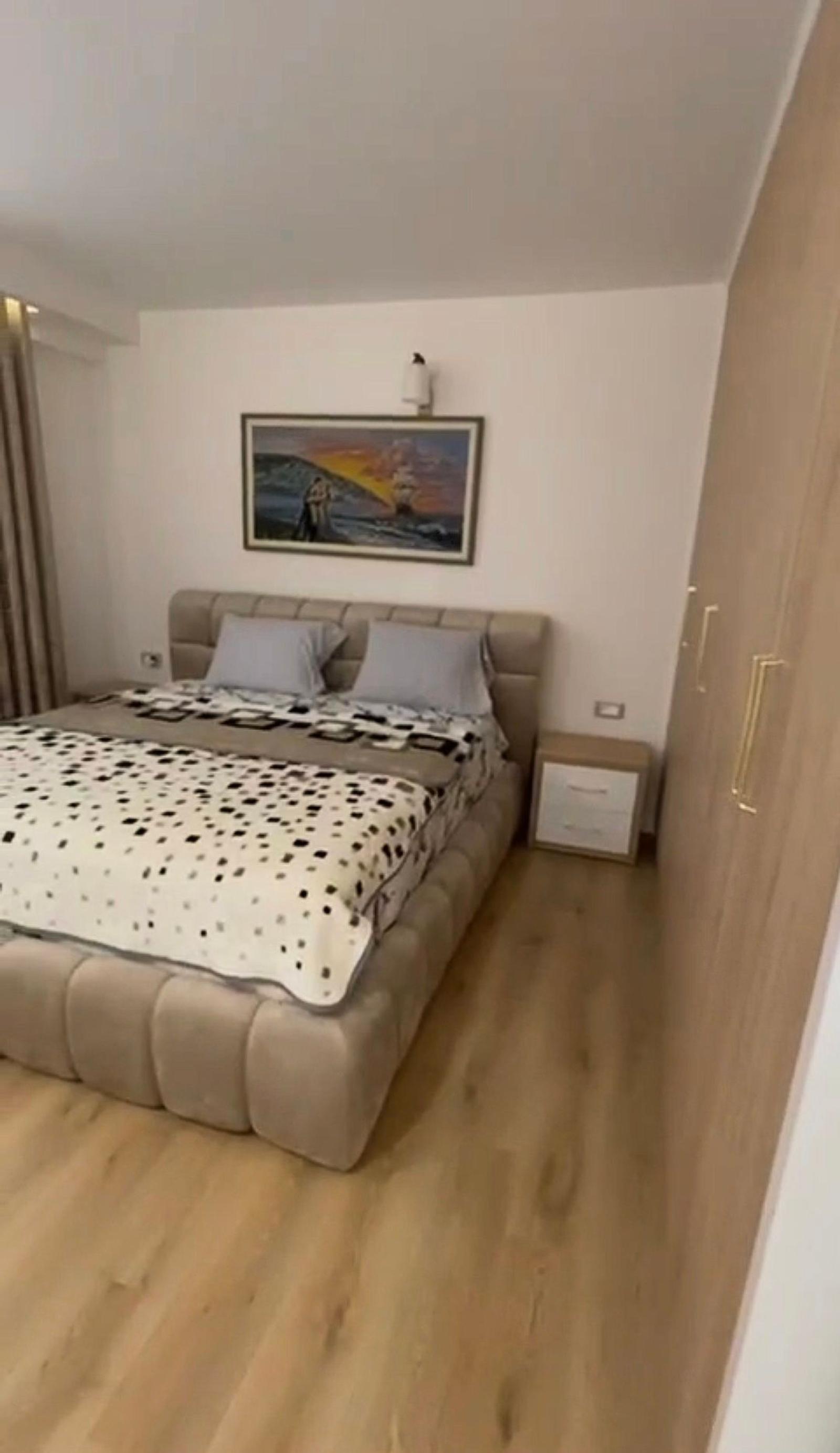 Haus zum Kauf in Stadtzentrum, Durrës, 500 m² — Foto 12 von 16