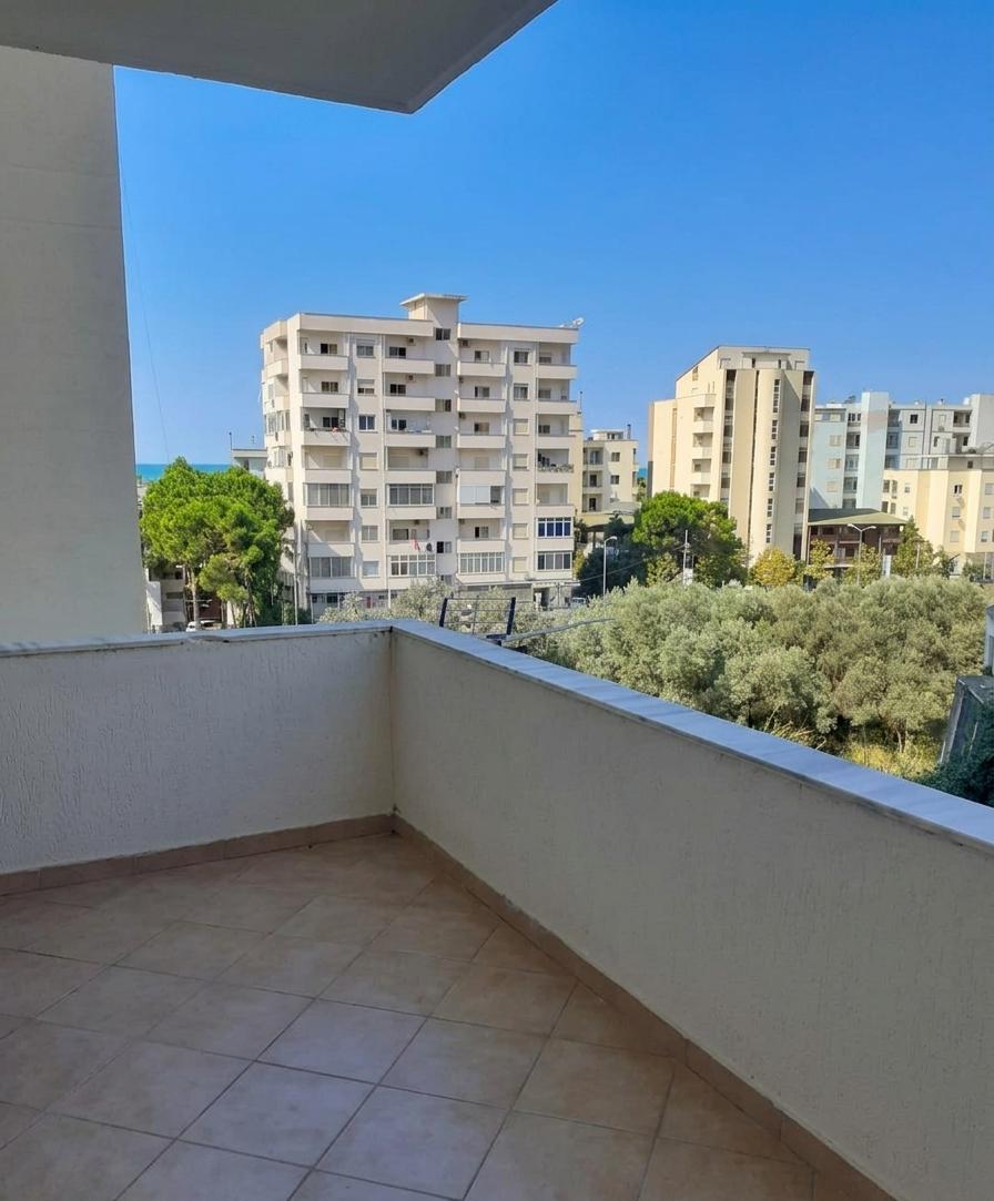 Shitet Apartament 1+1 | Shkëmbi i Kavajës, Durrës