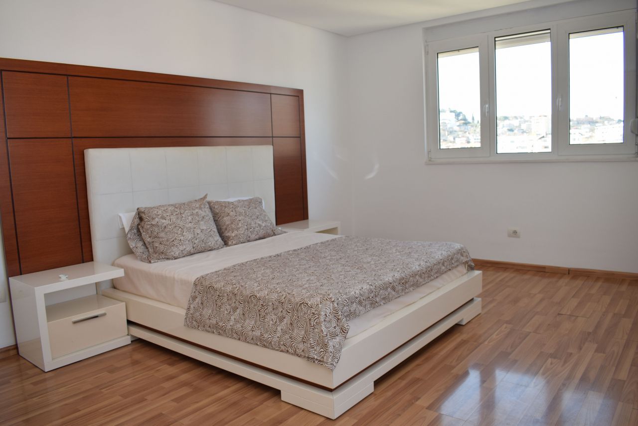 Shitet Apartament 2+1 | Pranë Bulevardit Kryesor, Durrës