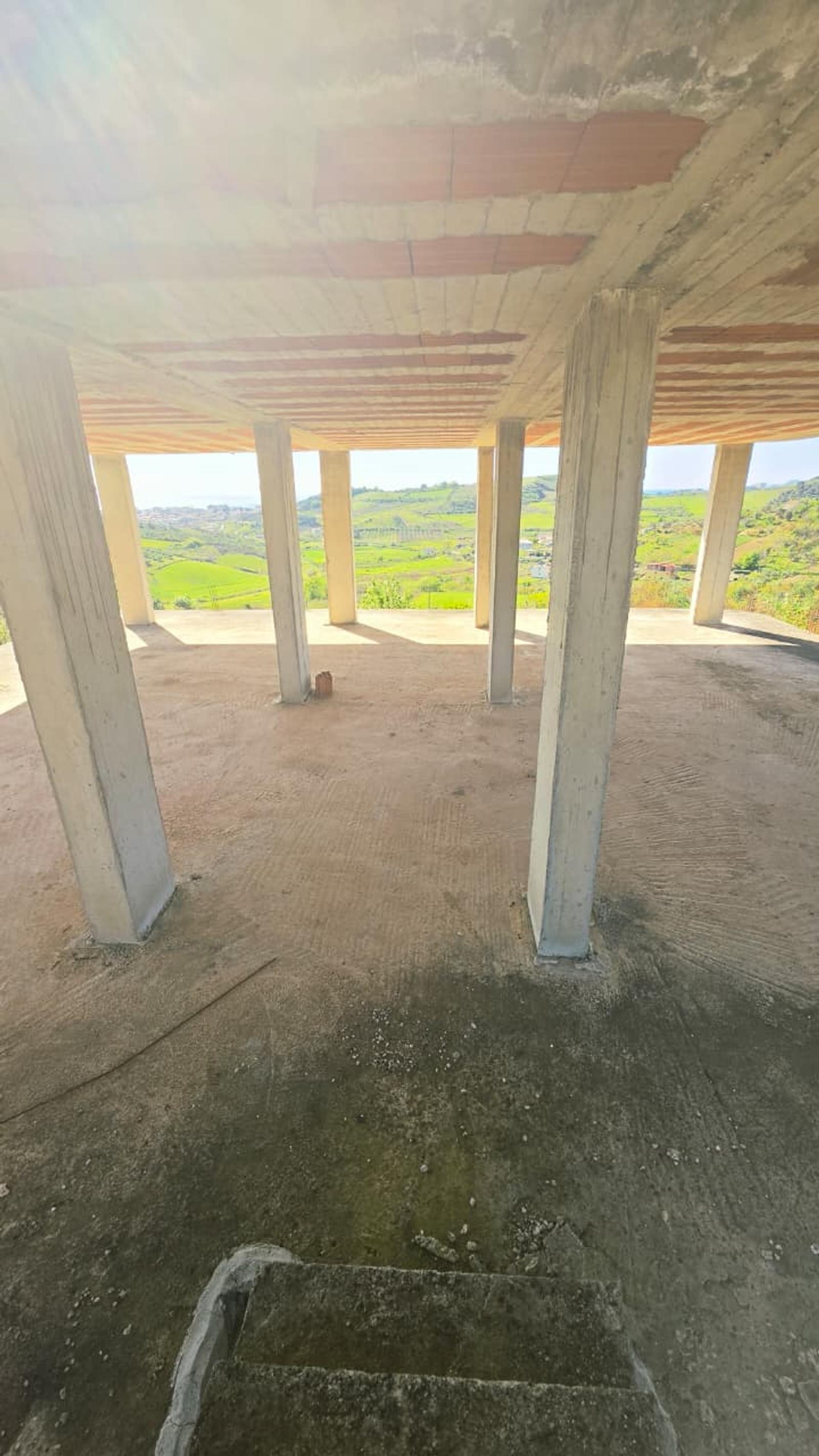 Gewerbefläche zum Kauf in Golem, Durrës, 240 m² — Foto 8 von 25