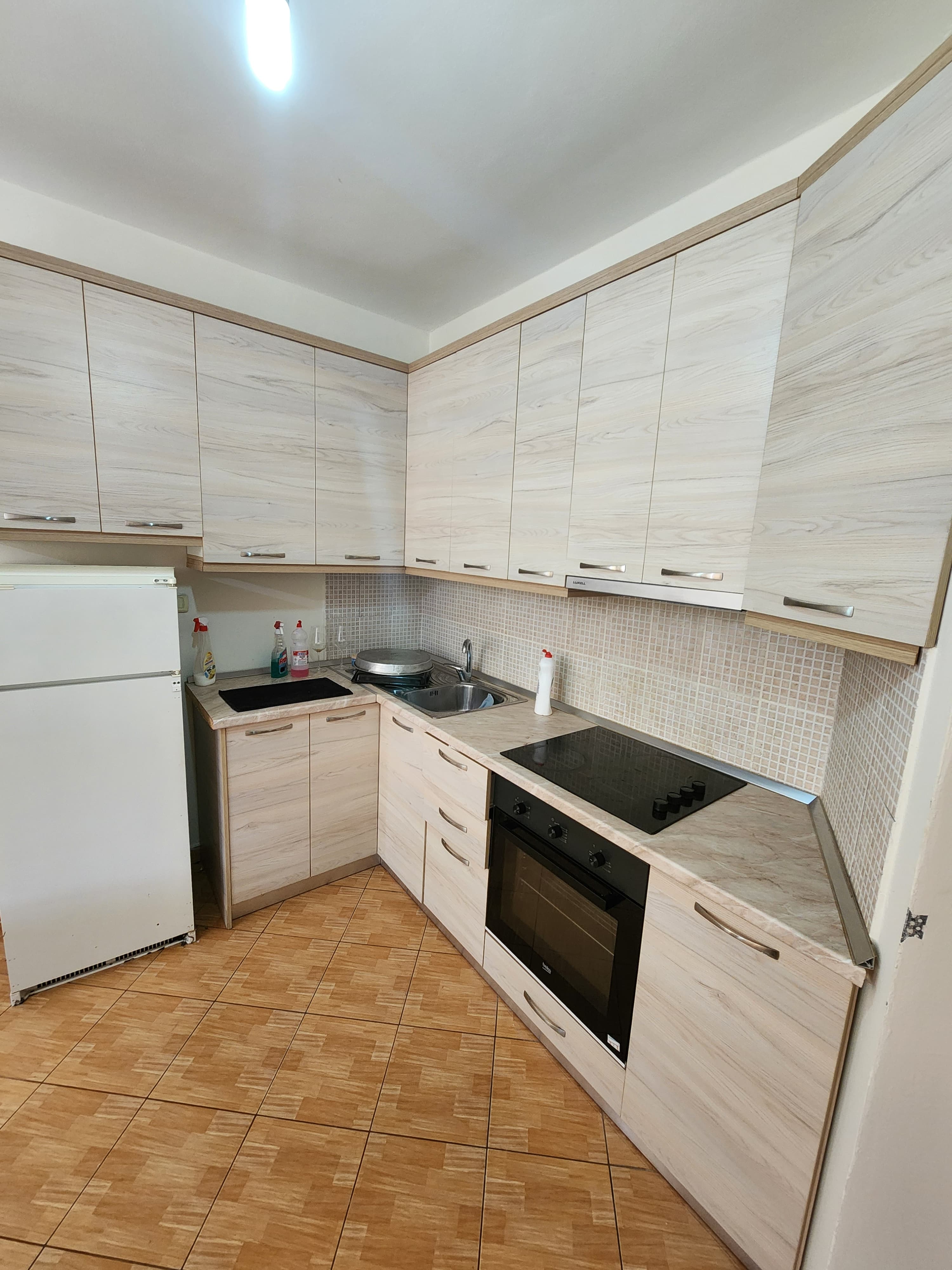 Shitet Apartament 1+1 | Golem, Durrës