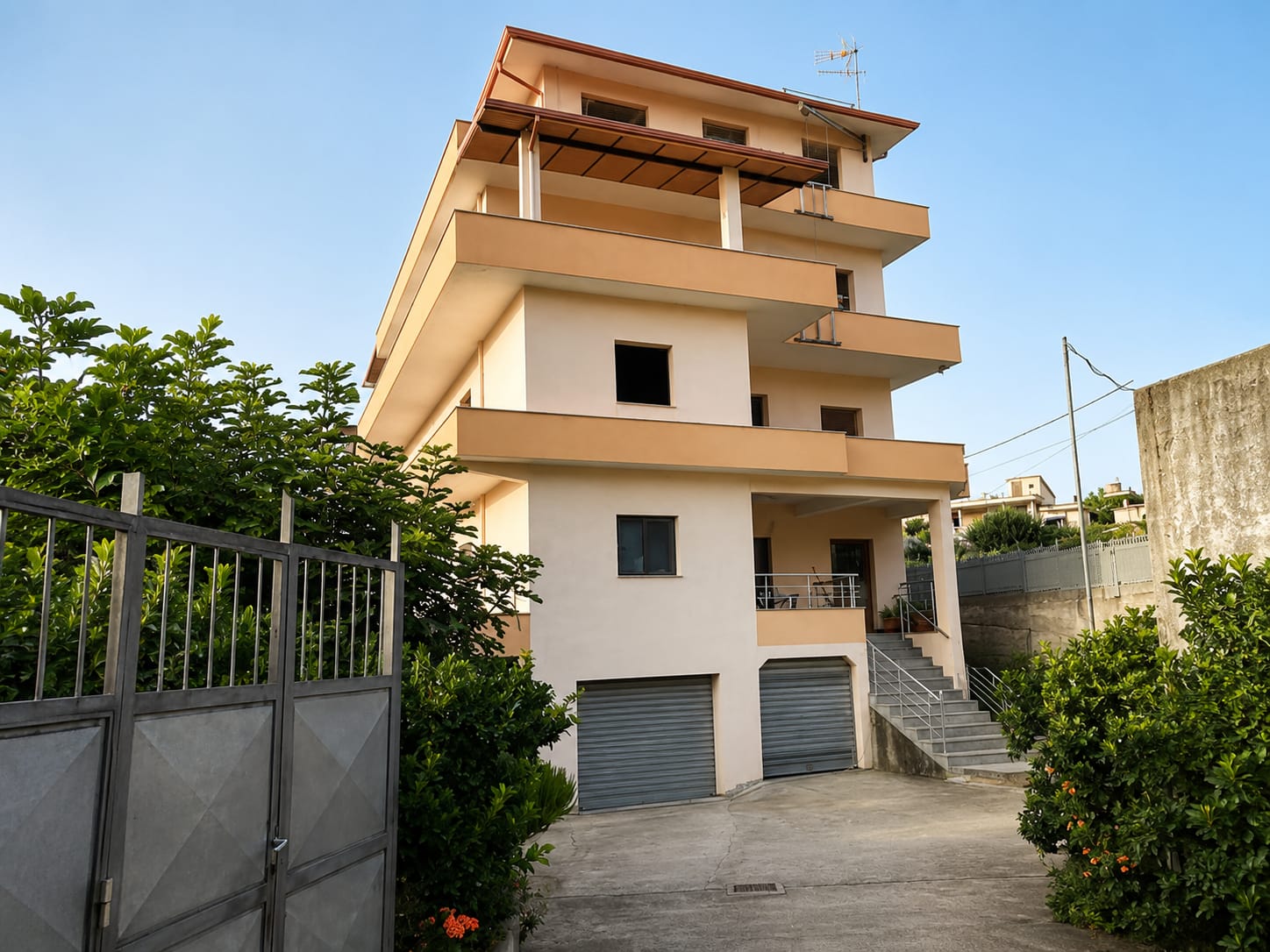 Shitet Vilë 5-Katëshe | Arapaj, Durrës