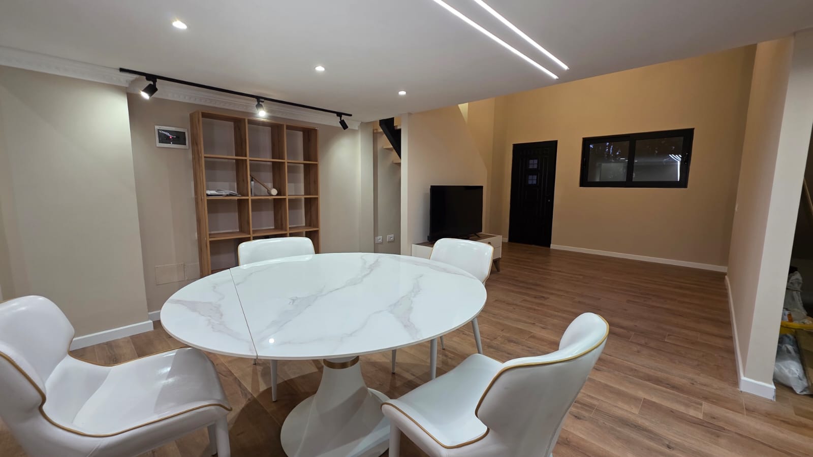 OKAZION | Shitet Duplex | Plazh, Durrës