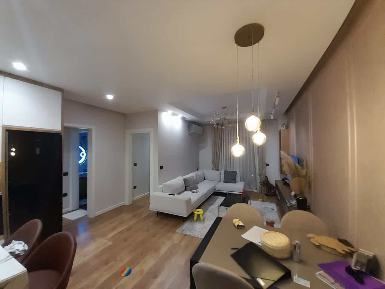 Shitet Apartament 2+1 | Plazh Hekurudha, Durrës