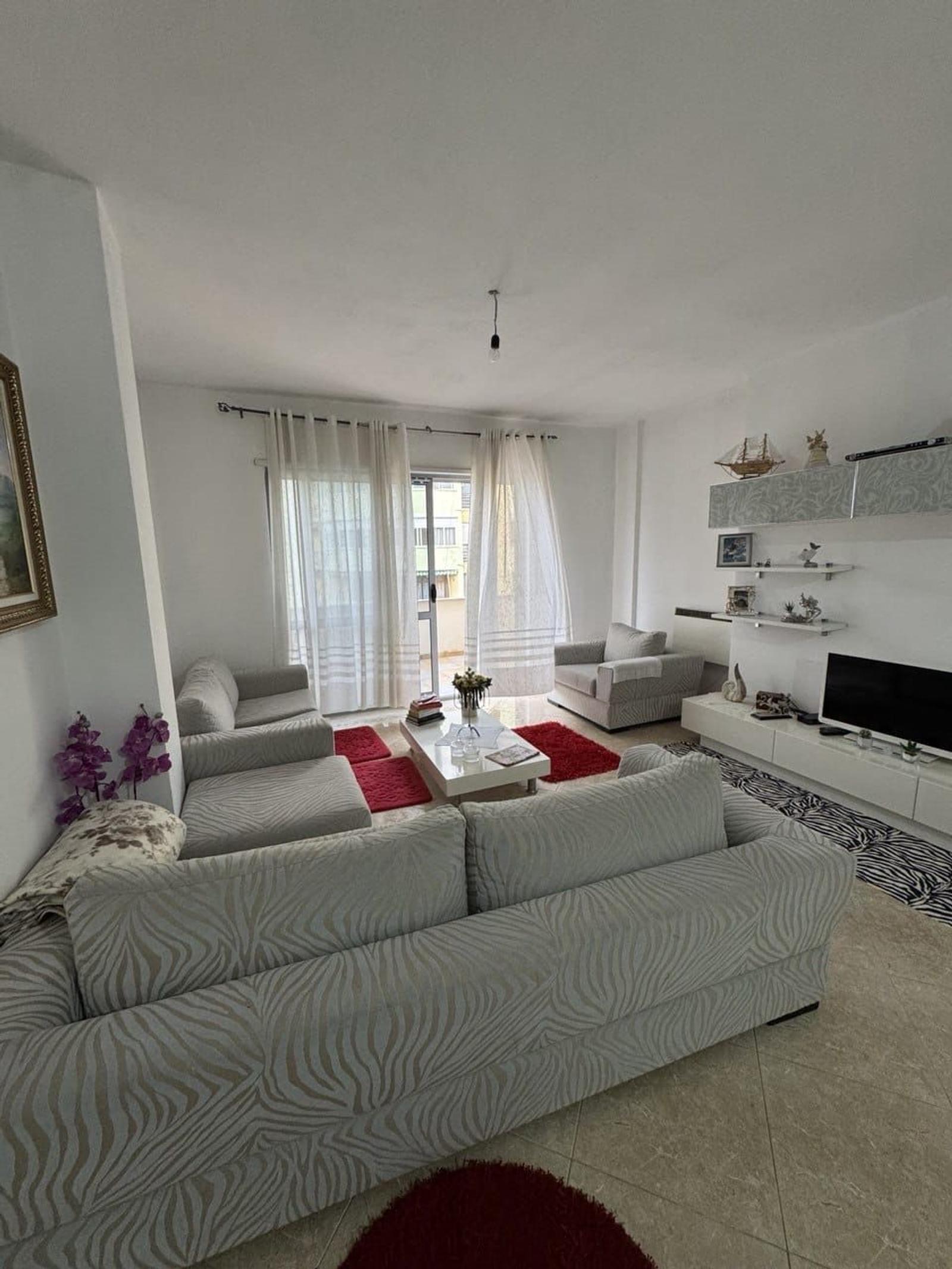 Wohnung 2+1 zum Kauf in Plazh, Durrës, 106 m² — Foto 1 von 11