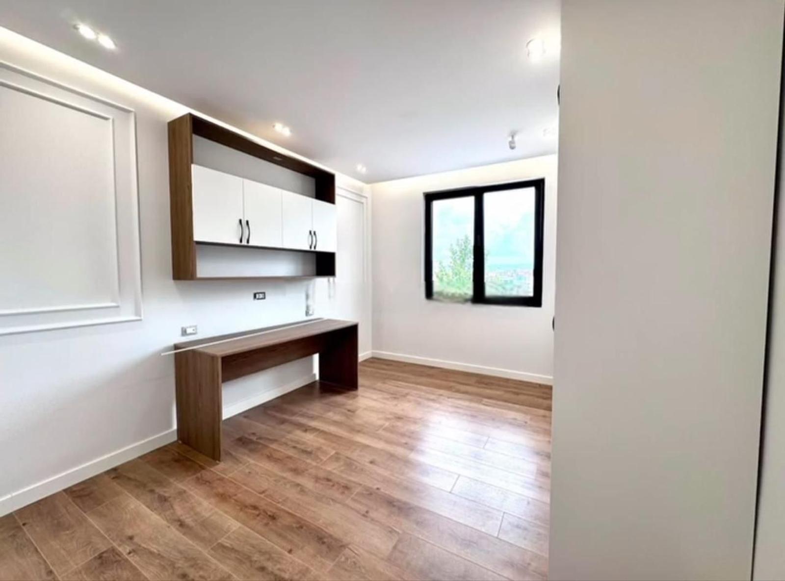 Wohnung 3+1 zum Kauf in Plazh, Durrës, 150 m² — Foto 7 von 12