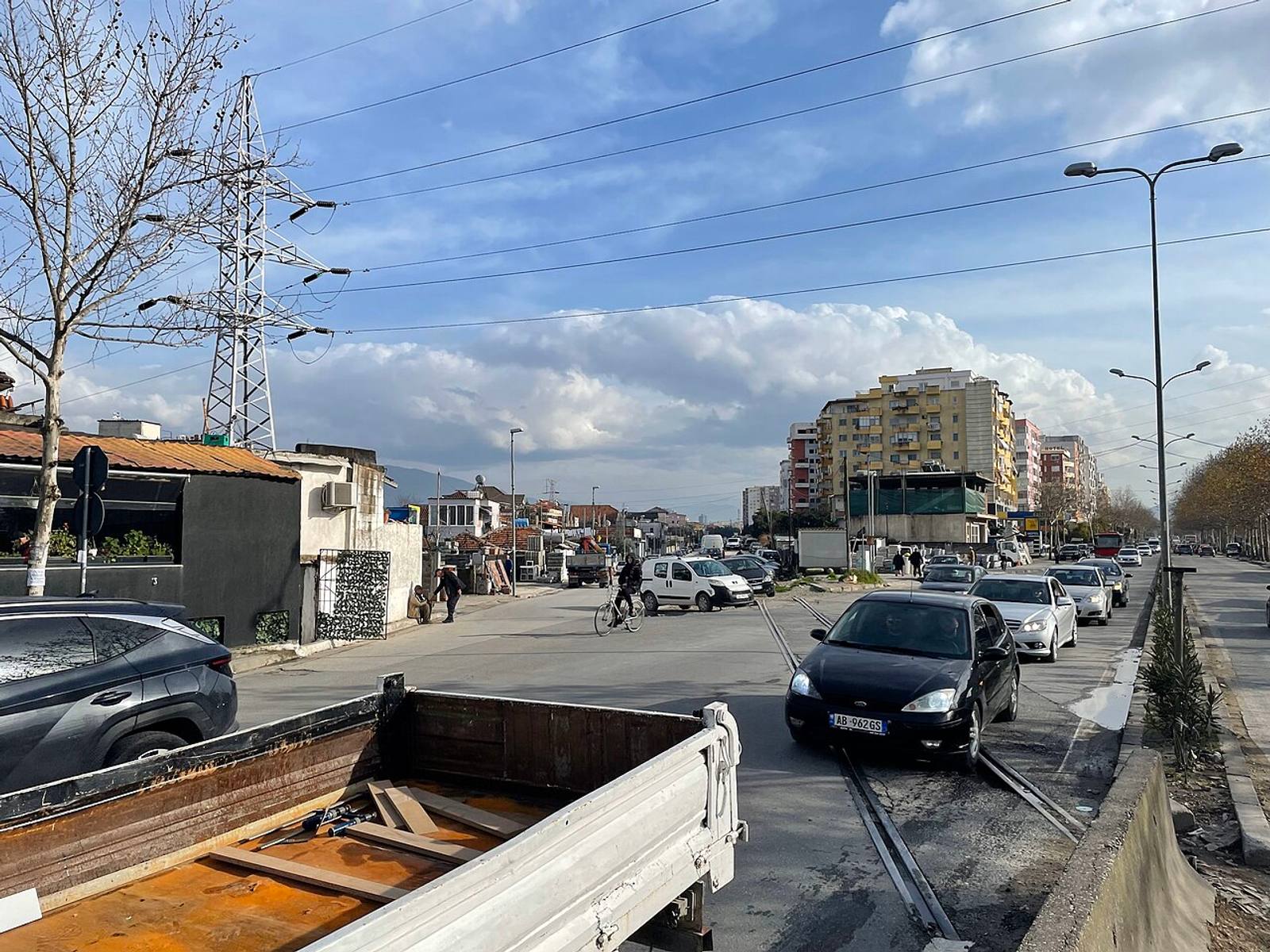 Rruga Kastriotët, Tirana