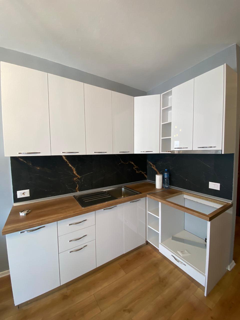 Shitet Apartament 1+1 me Pamje Deti | Plazh Iliria, Durrës