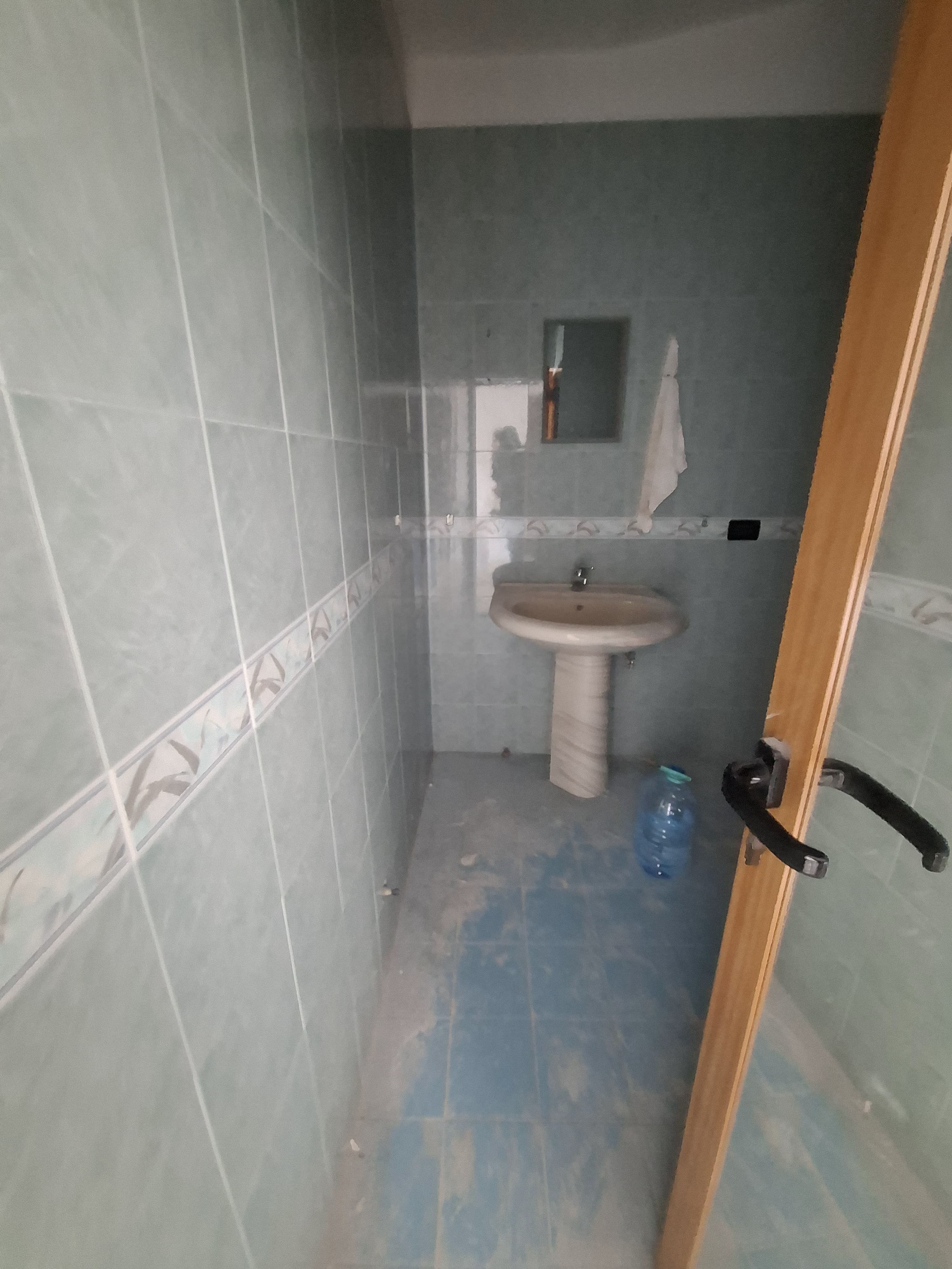 Shitet Apartament 4+1+3 | Pallati i Kulturës, Durrës