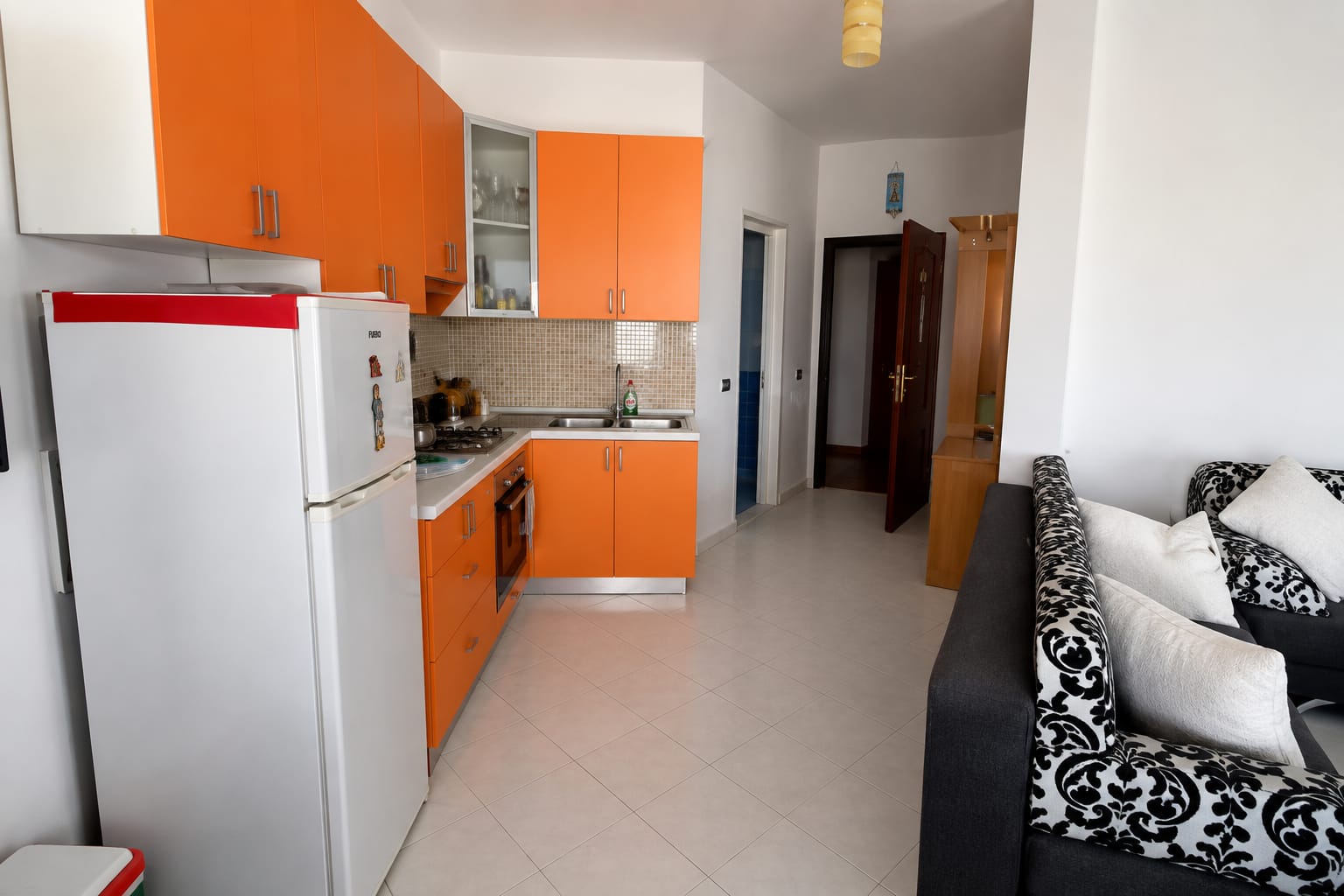 Shitet Apartament 1+1 | Pamje Deti | Shkëmbi i Kavajës, Durrës