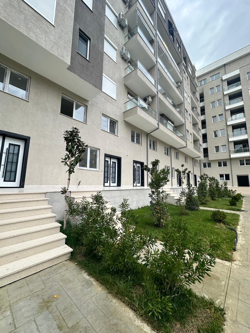 Shitet Duplex | Golem, Durrës