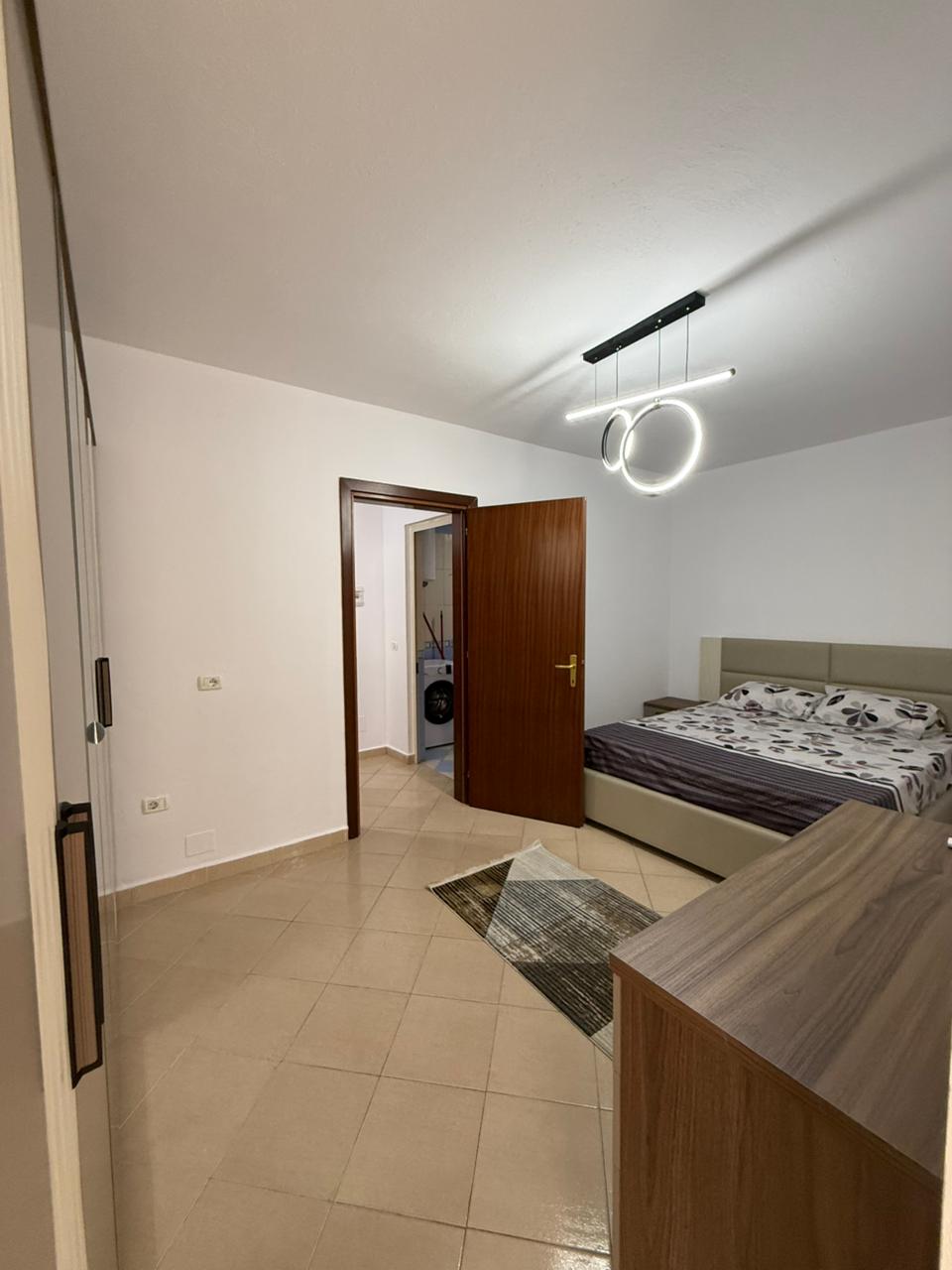 Shitet Apartament 1+1 me Ballkon | Golem, Durrës