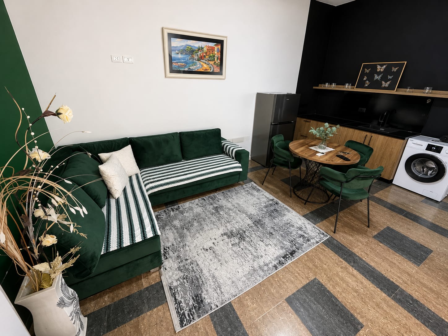 Monolocale con ingresso privato indipendente, Plazh Hekurudha
