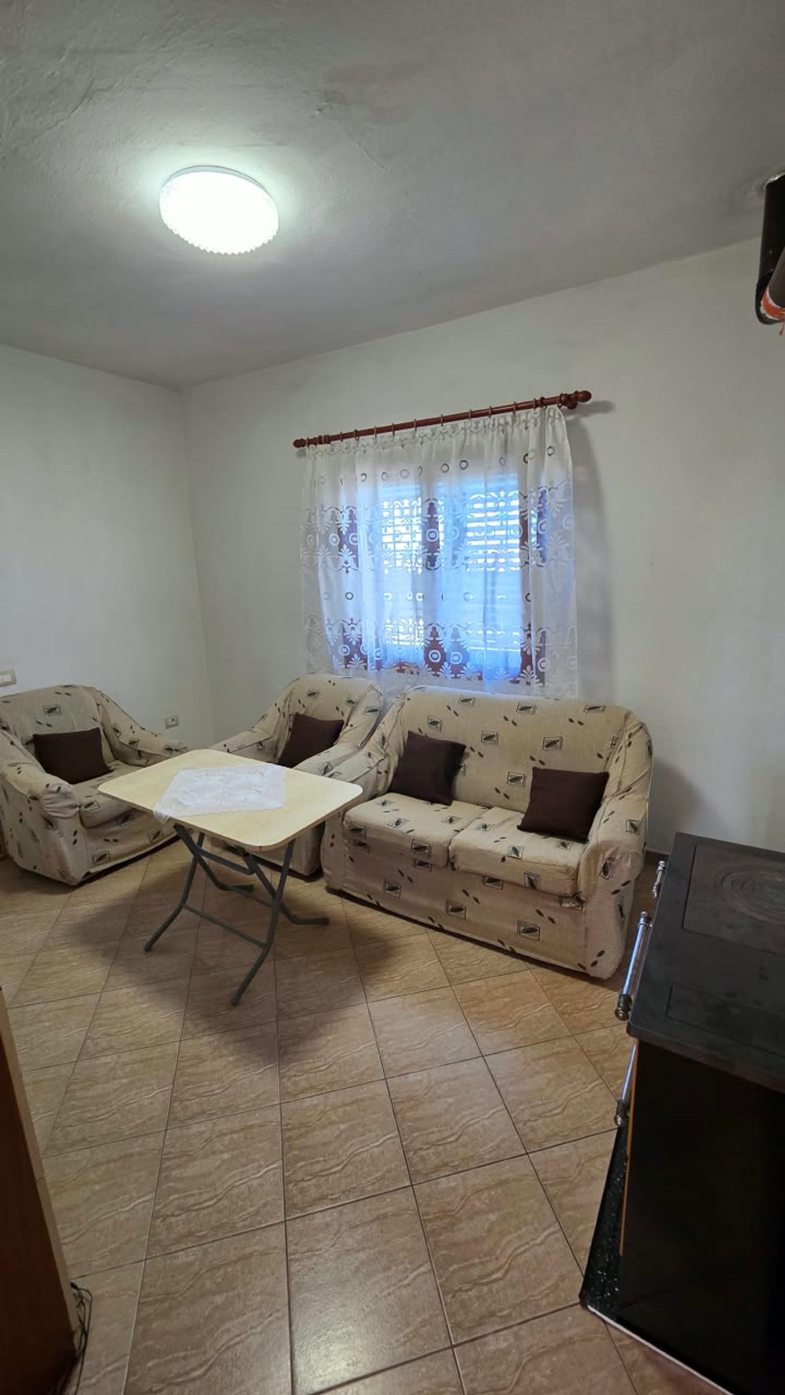 House for sale in City Center, Durres, 380 m² — photo 12 of 13