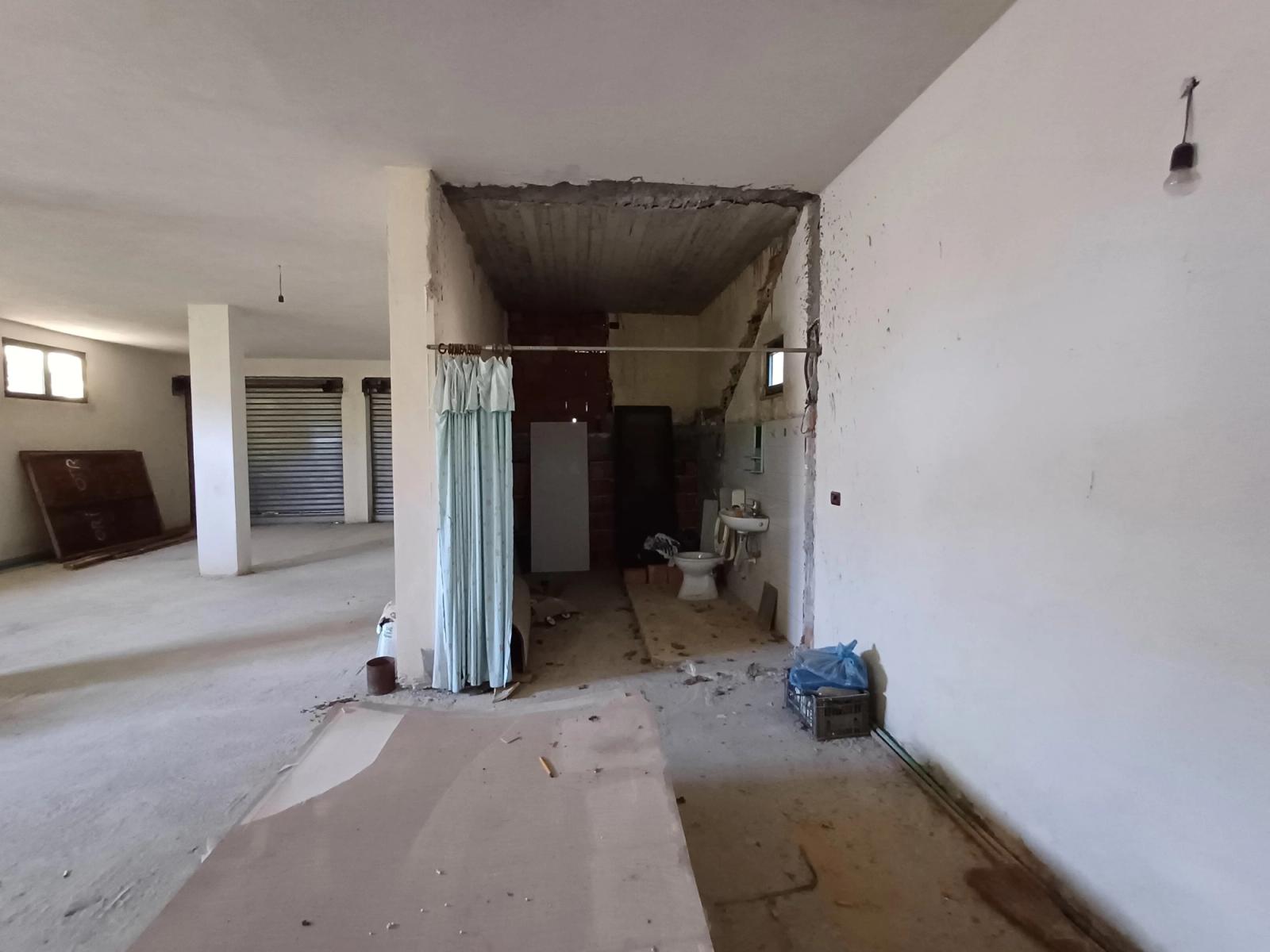 Haus zum Kauf in Stadtzentrum, Durrës, 351 m² — Foto 11 von 16