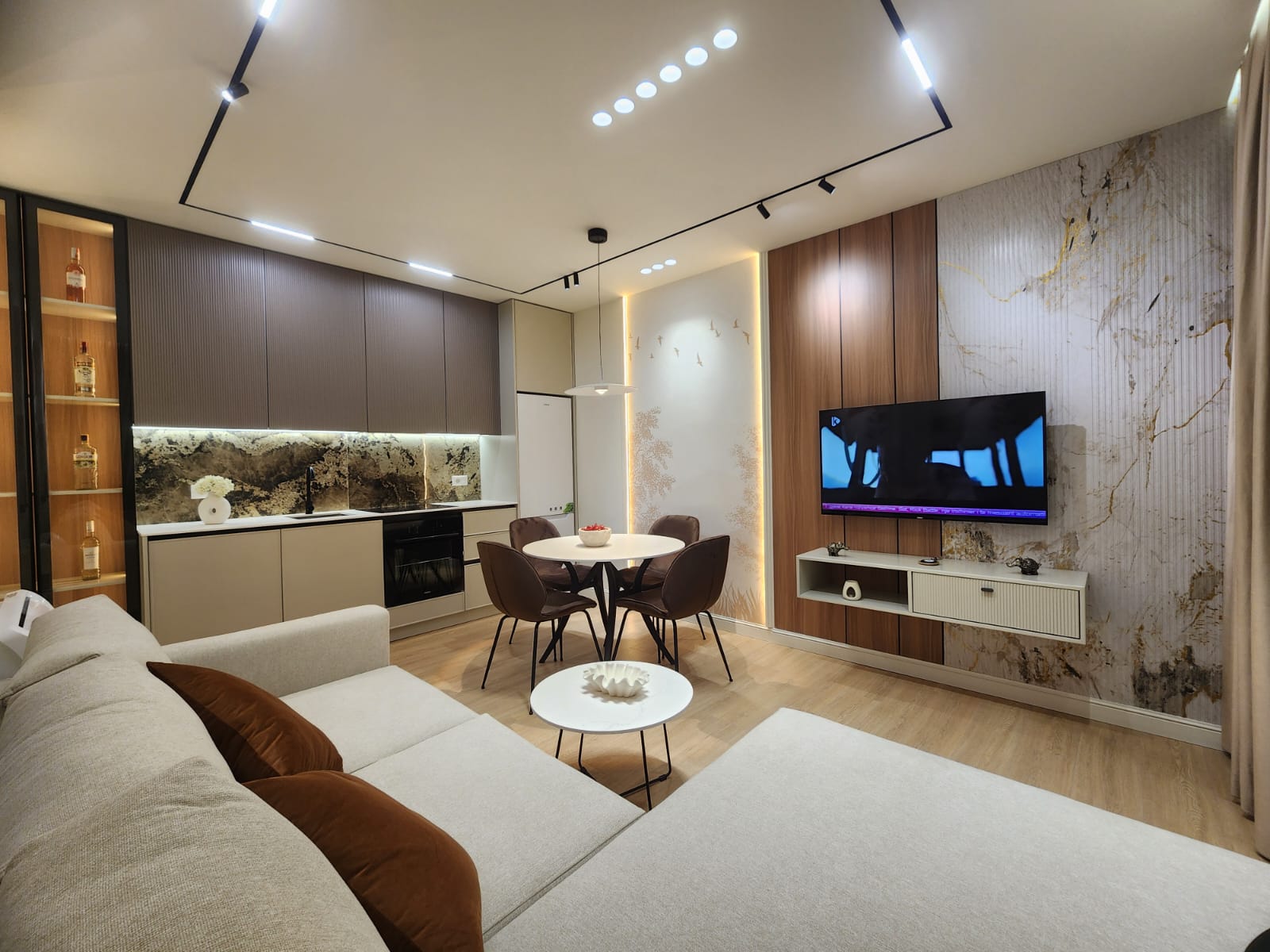Shitet Apartament 1+1 | Pranë SPAR, Plazh, Durrës