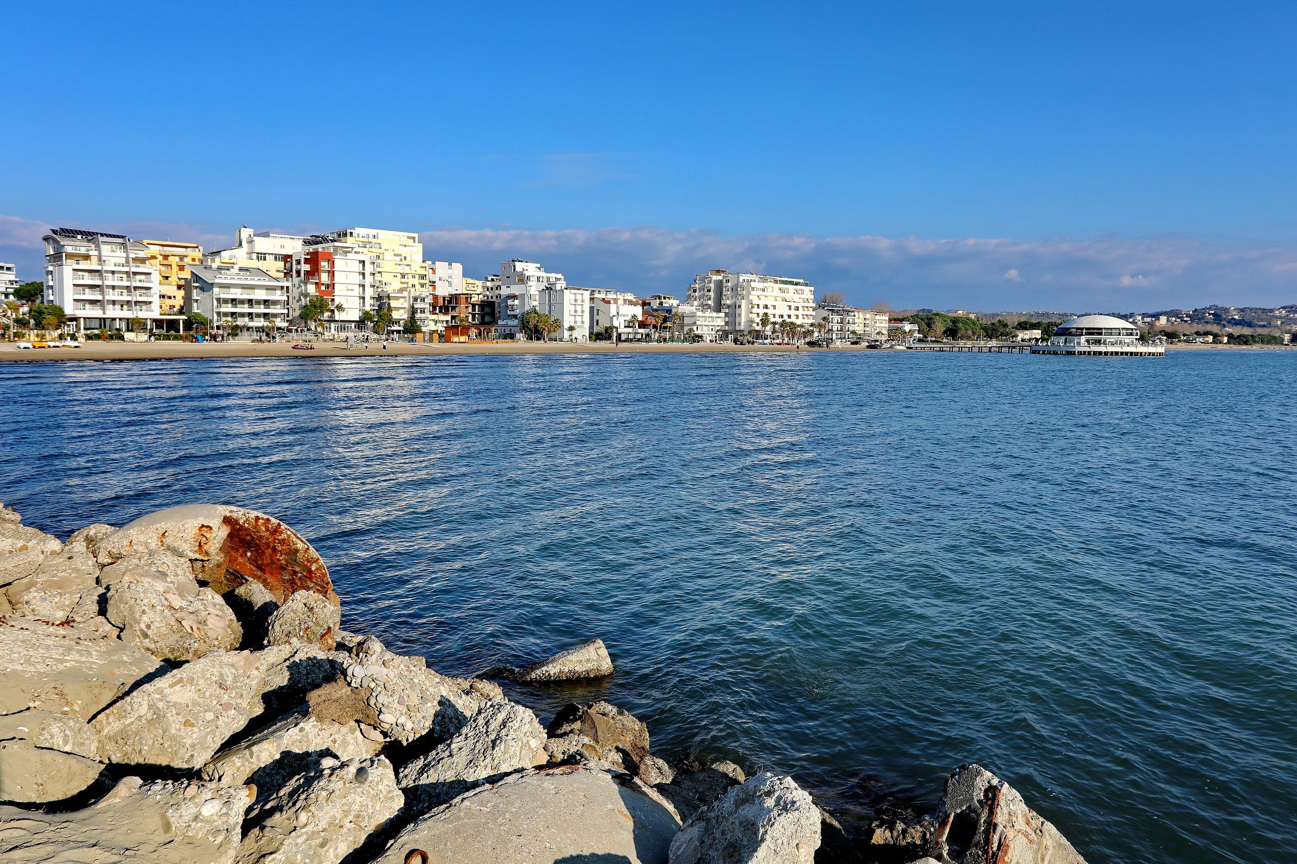 Indeksi i çmimeve të kërkuara në Durrës, tetor 2026: sa kërkohet për apartamentet, zonë për zonë